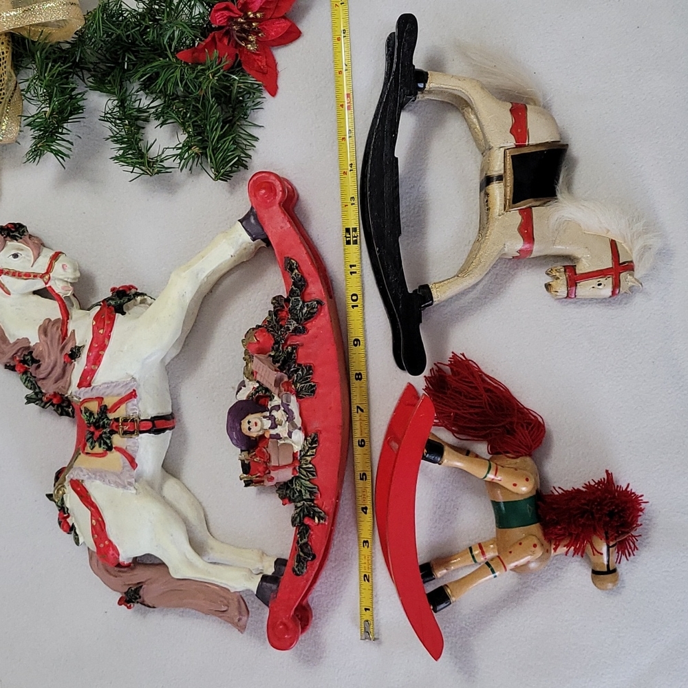 Lot of 3 Rocking Horses Vintage Christmas Handpainted Wooden Polystone 1980s - Picture 13 of 15